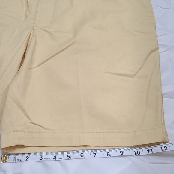 Club Rm yellow-green shorts - Picture 11 of 16
